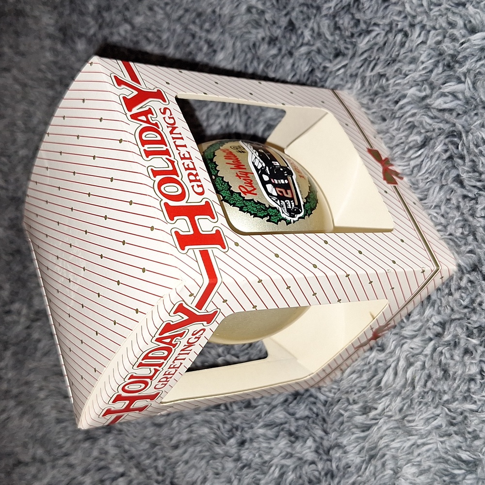 ๐ Rusty Wallace #2 NASCAR Christmas Ball Ornament. 1993. - Picture 4 of 10